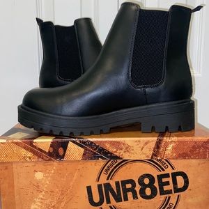 Black Chelsea Boots